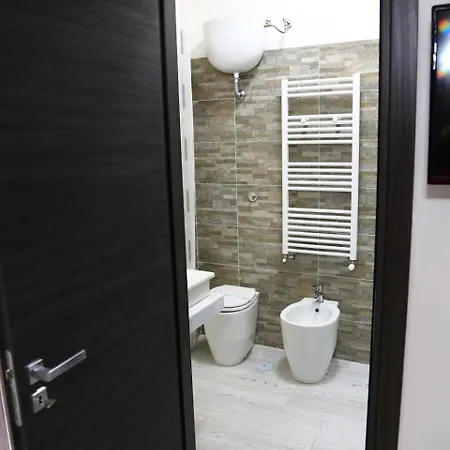 Mazzei Piazza Bilotti Lägenhet