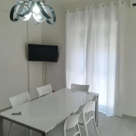 Mazzei Piazza Bilotti Apartamento Cosenza